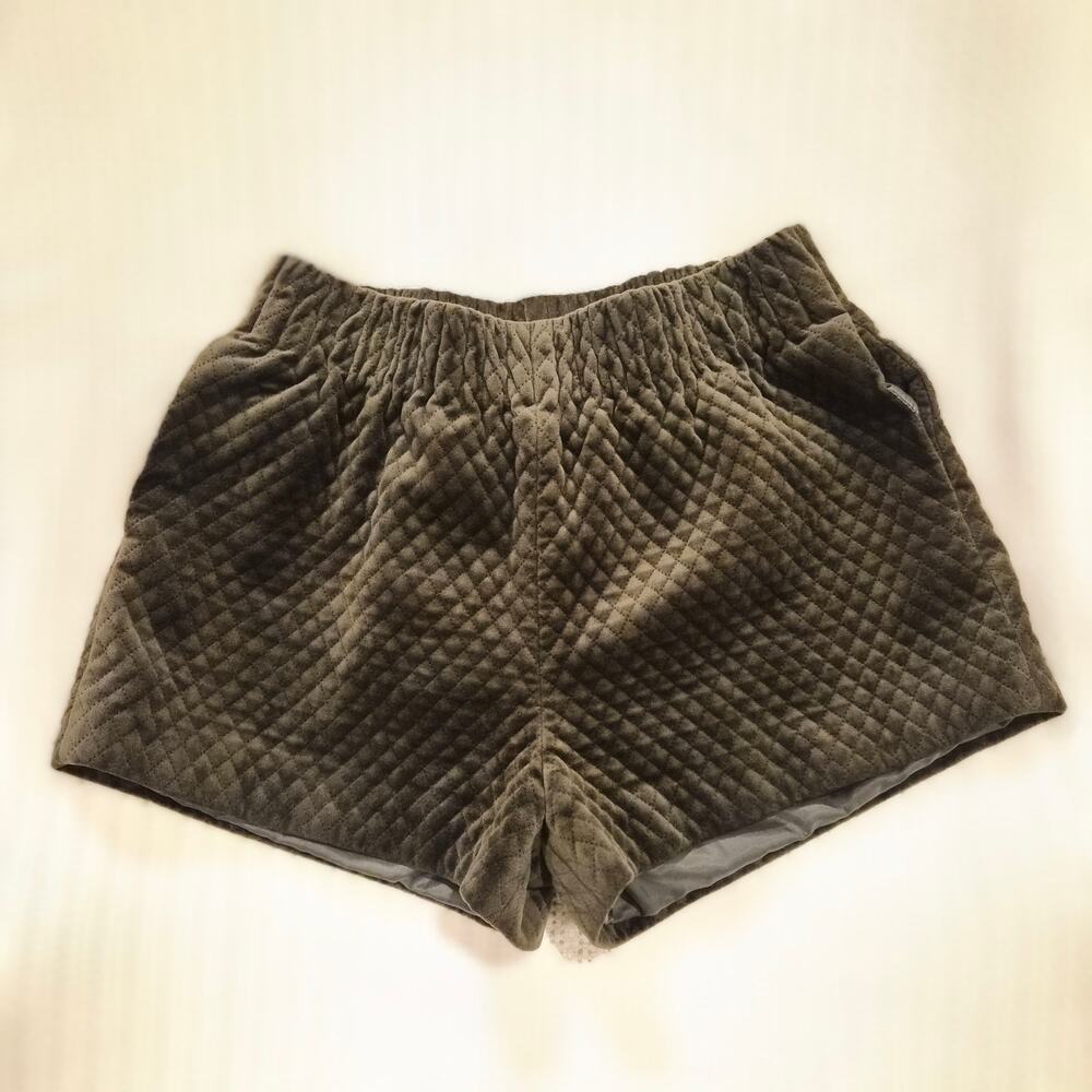 F.Jmi‎ Quilted Velvet Shorts Olive Green High Waisted Loungewear Large